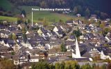 Blick vom Ettelsberg zum Hohen Eimberg mit Fewo Ettelsberg-Panorama****