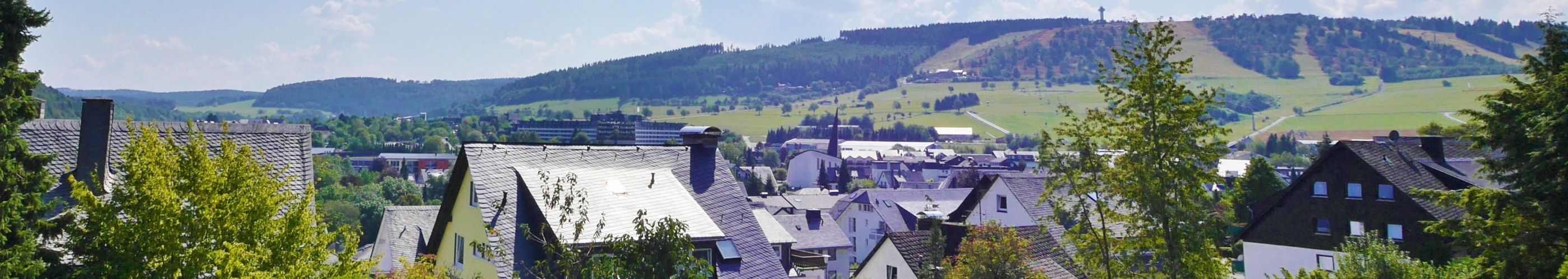 Willingen Zentrum mit Ettelsberg-Blick